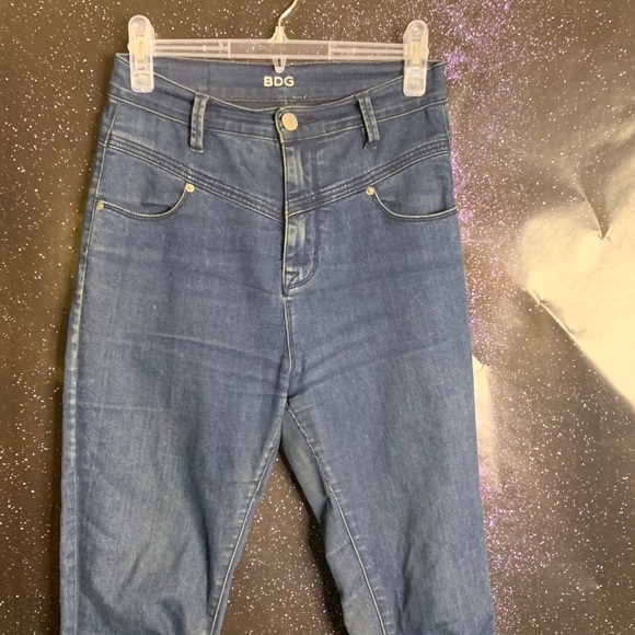 BDG- Dark Wash High Rise Ankle Jeans size 27 - Picture 2 of 8